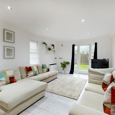 Elegant 1Bed Flat With Parking 5 Min To Hackney Wick Apartment London Bagian luar foto